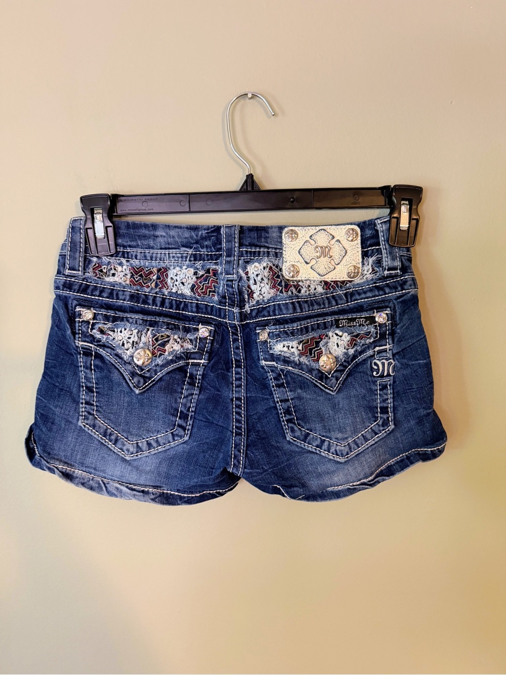 Gorgeous Miss Me Mid-Rise Shorts With Colorful Pockets & Trim 2-1/2” Inseam
